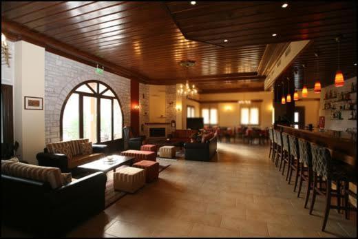 Agnanti Zitsas Hotel מראה חיצוני תמונה